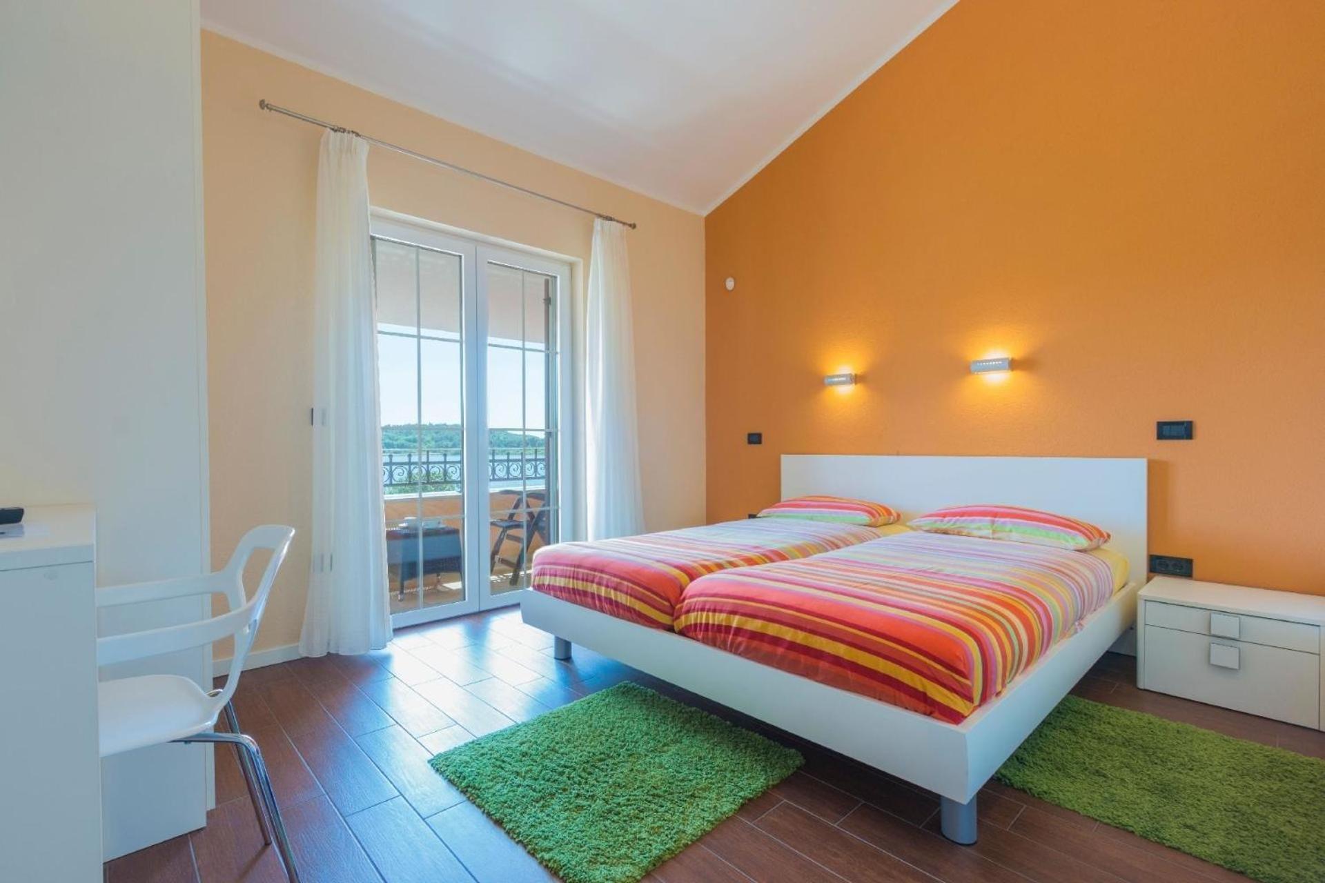 Ferienhaus In Pomer Mit Privatem Beheizten Pool Und Meerblick Extérieur photo